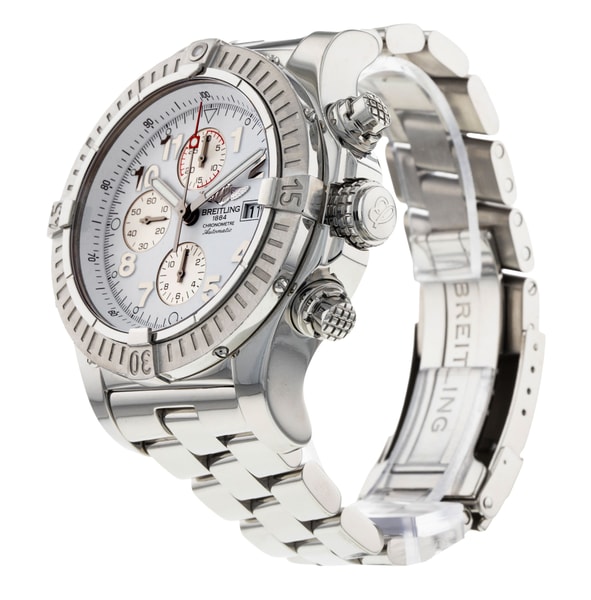 Breitling Super Avenger A13370